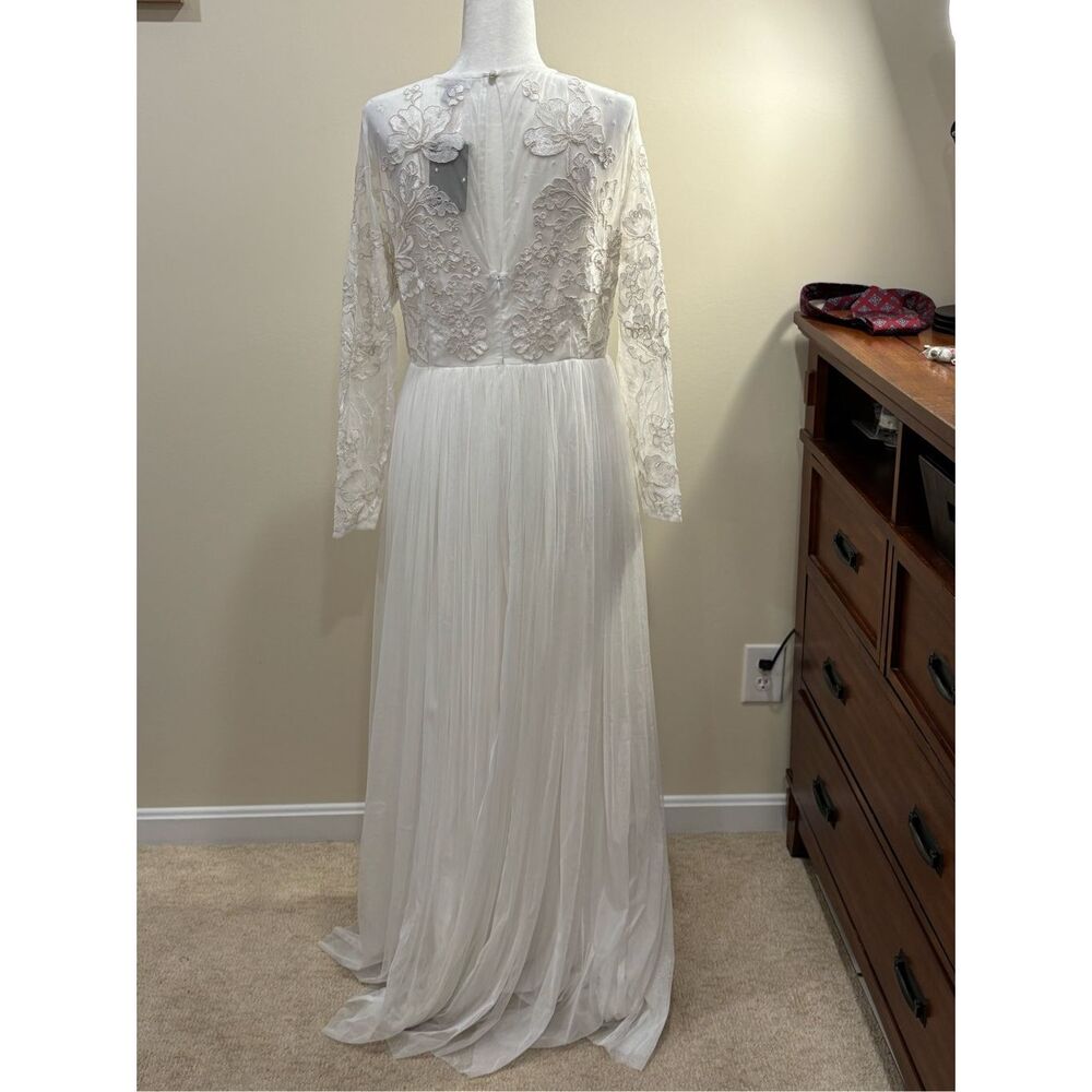 ASOS Women's Elizabeth Long Sleeve Beaded Maxi Bridal Dress White Size 12 NWT - Picture 2 of 5